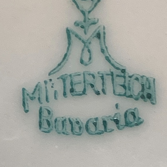 Exquisite Vintage Bavarian Teapot - Picture 6 of 6